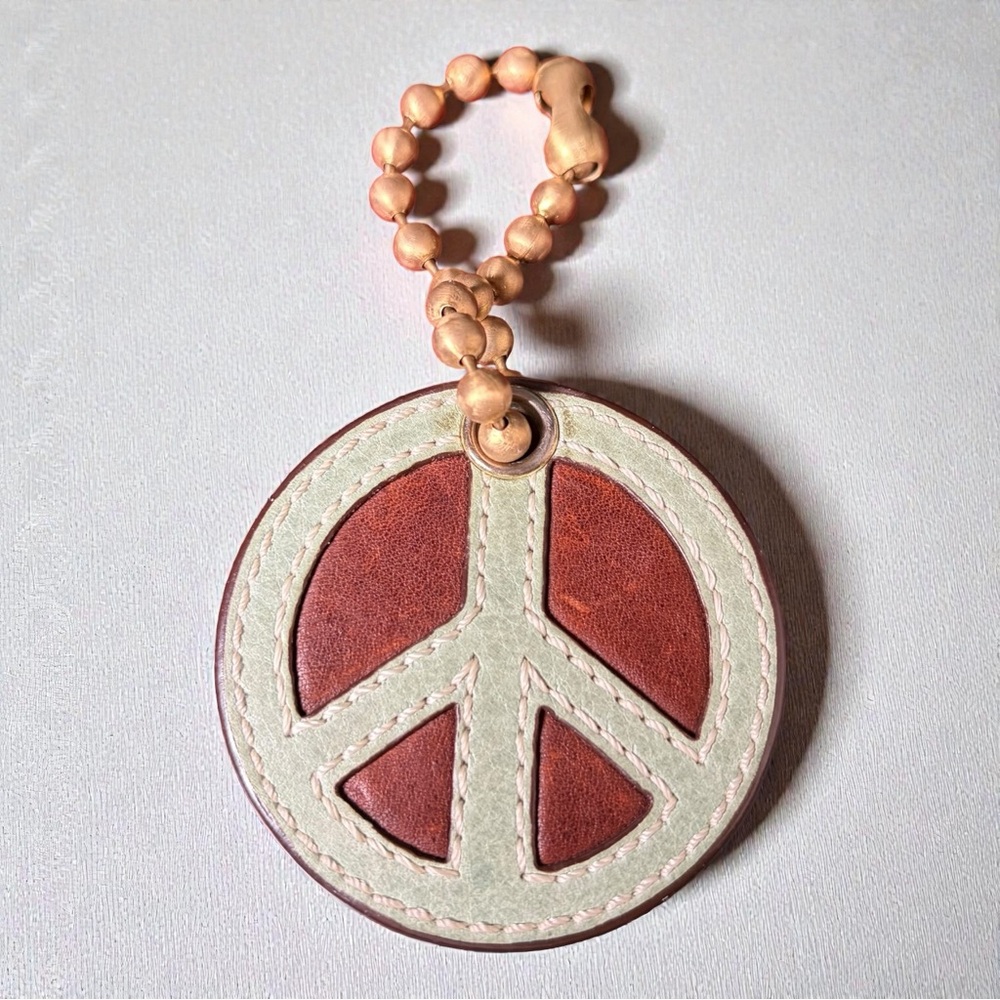 Vintage Y2K  Large Coach Peace Charm - Picture 2 of 5